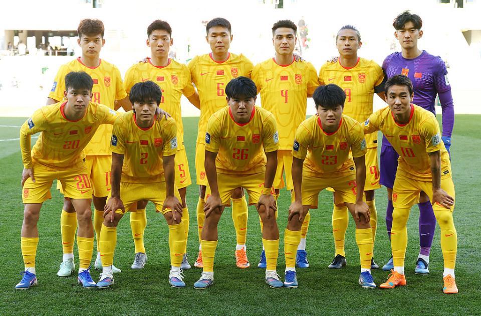 开云体育-国足尴尬！FIFA排名被泰国反超 跌至亚足联第15位 被巴勒斯坦紧追